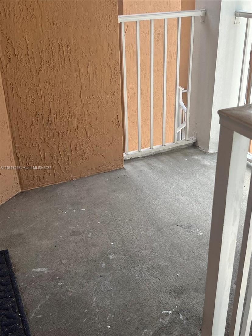 Picture of 7200 NW 177Th St # 7, Hialeah FL 33015