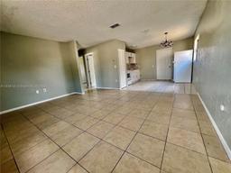 Picture of 313 Blanco Court, Avon Park, FL 33825