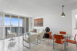 Picture of 1900 Sunset Harbour Dr # 2214, Miami Beach, FL 33139