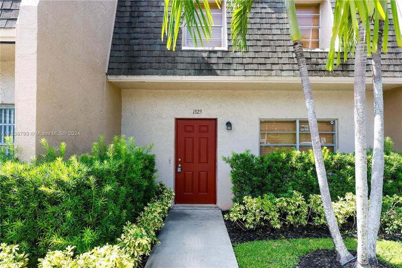 Picture of 1325 Partridge Close, Pompano Beach FL 33064