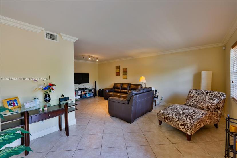 Picture of 1325 Partridge Close, Pompano Beach FL 33064