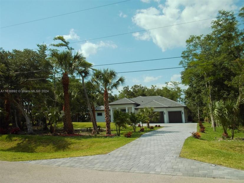 Picture of 209 35Th Ave Nw, Naples FL 34120