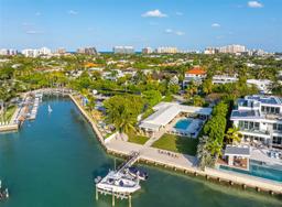 Picture of 200 Harbor Dr, Key Biscayne, FL 33149