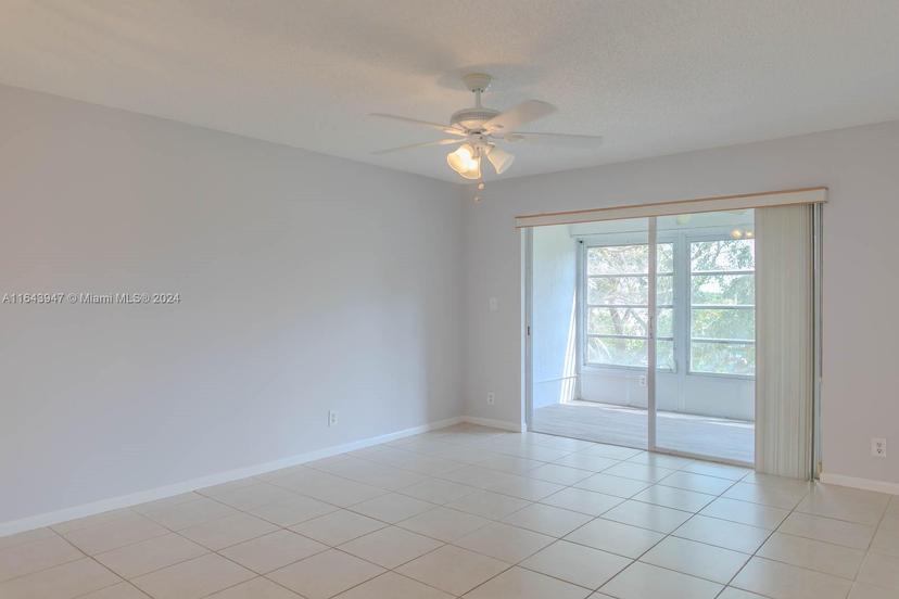 Picture of 6870 Royal Palm Blvd # 306M, Margate FL 33063