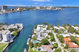 Picture of 1020 S Shore Dr, Miami Beach, FL 33141