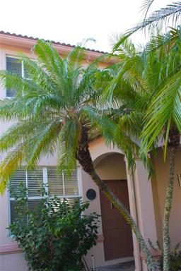 Picture of 1587 Winterberry Ln, Weston, FL 33327