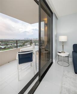 Picture of 600 Three Islands Blvd # 1501, Hallandale Beach, FL 33009