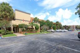 Picture of 7552 Ashmont Cir # 310, Tamarac, FL 33321