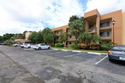 Picture of 7552 Ashmont Cir # 310, Tamarac, FL 33321