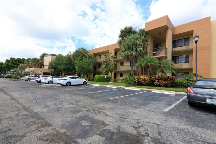 Picture of 7552 Ashmont Cir # 310, Tamarac FL 33321