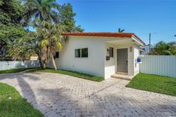 Picture of 1070 Tyler St, Hollywood, FL 33019