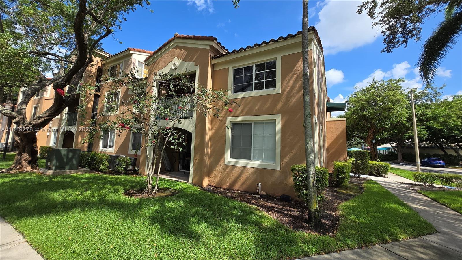 Picture of 4848 N State Road 7 # 4102, Coconut Creek, FL 33073