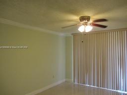 Picture of 8353 Lake Dr # 404, Doral, FL 33166