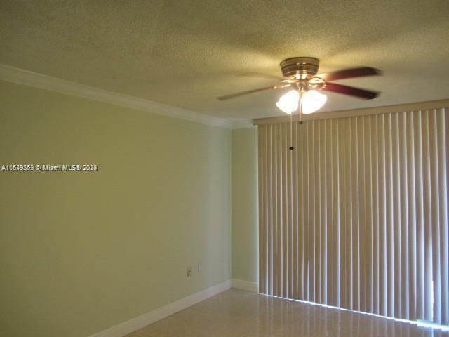 Picture of 8353 Lake Dr # 404, Doral FL 33166