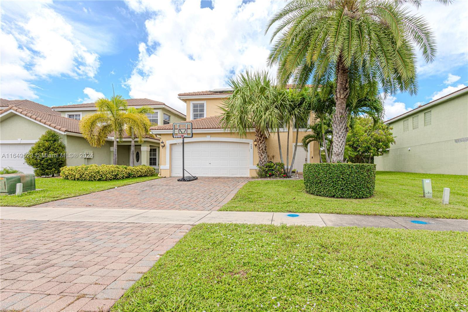 Picture of 705 Perdido Heights Dr, West Palm Beach, FL 33413