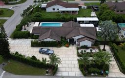 Picture of 12900 SW 187Th St, Miami, FL 33177