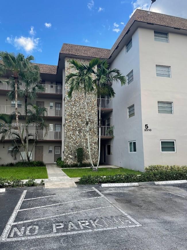 Picture of 2510 SW 81St Ave # 405, Davie FL 33324