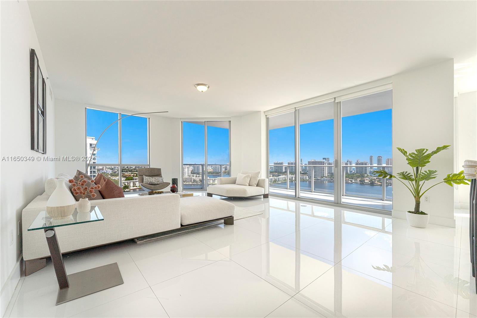 Picture of 17111 Biscayne Blvd # 2109, North Miami Beach, FL 33160