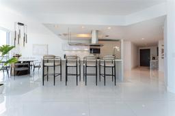 Picture of 17111 Biscayne Blvd # 2109, North Miami Beach, FL 33160