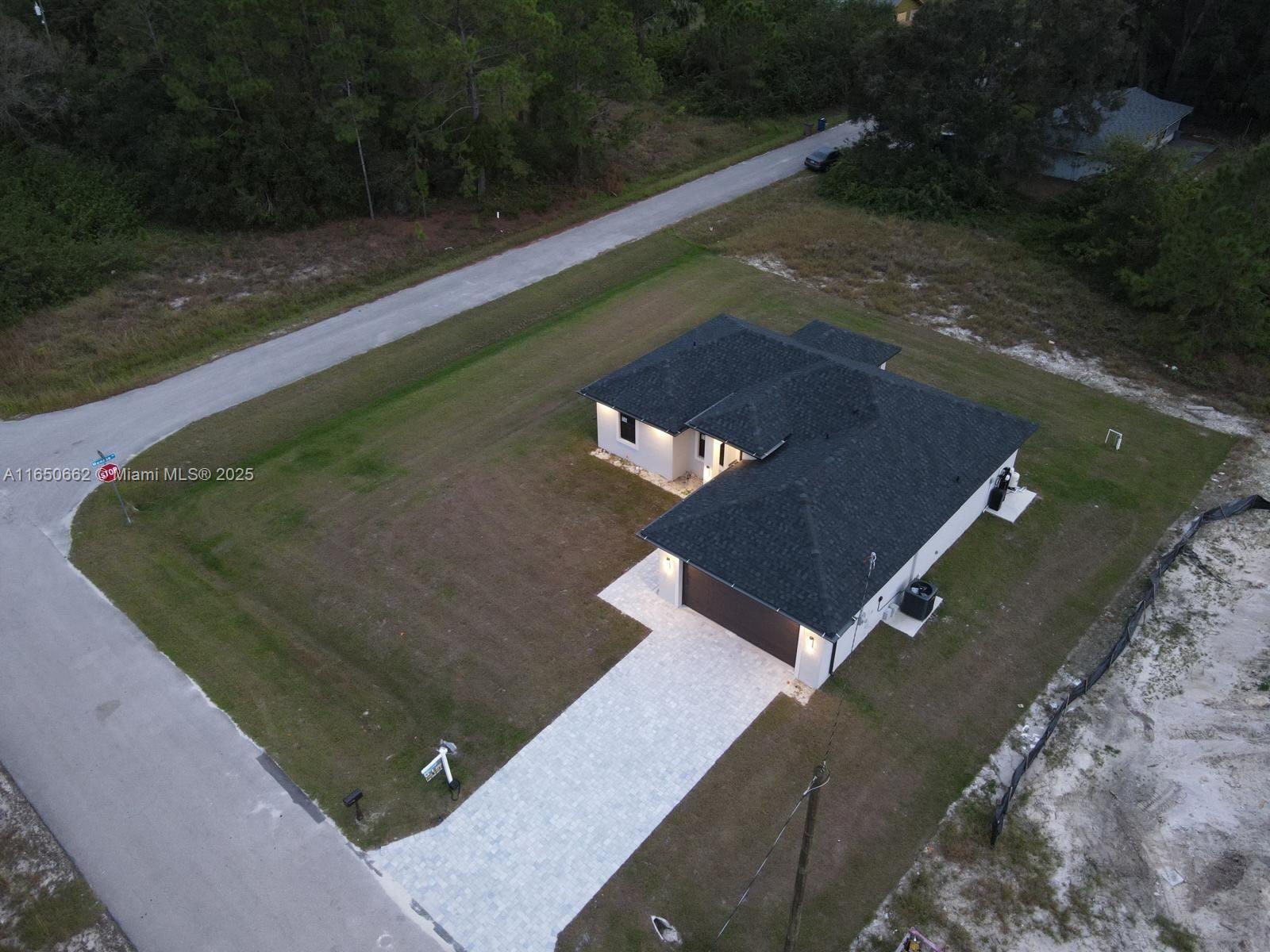 Picture of 3706 E 19 Th St, Lehigh Acres, FL 33972