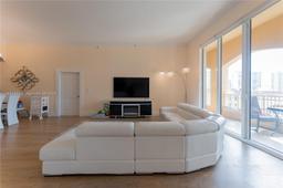 Picture of 3001 NE 185Th St # 710, Aventura, FL 33180