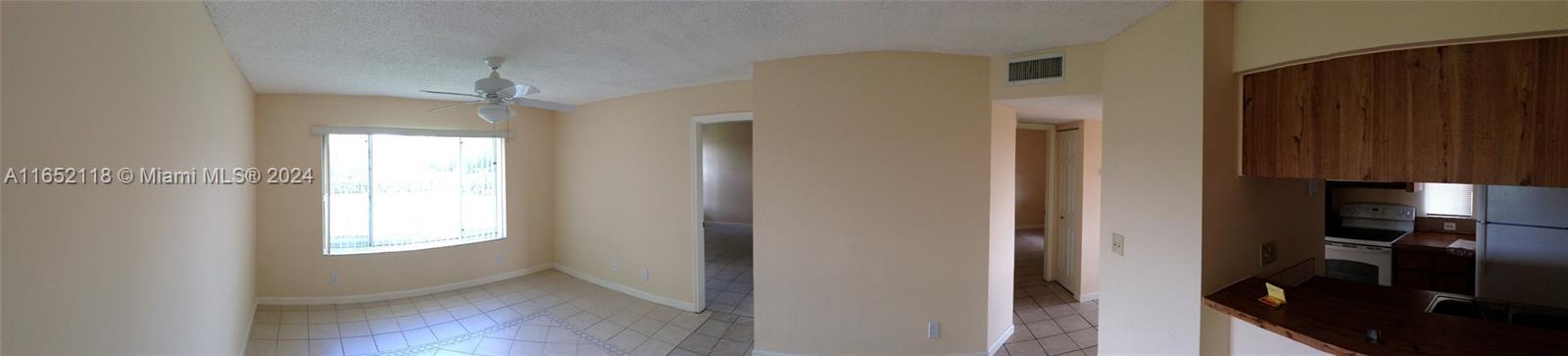 Picture of 10127 Twin Lakes Dr # J, Coral Springs, FL 33071