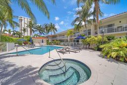 Picture of 3006 NE Quayside Ln # 23, Miami, FL 33138