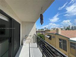 Picture of 7801 Abbott Ave # 302, Miami Beach, FL 33141