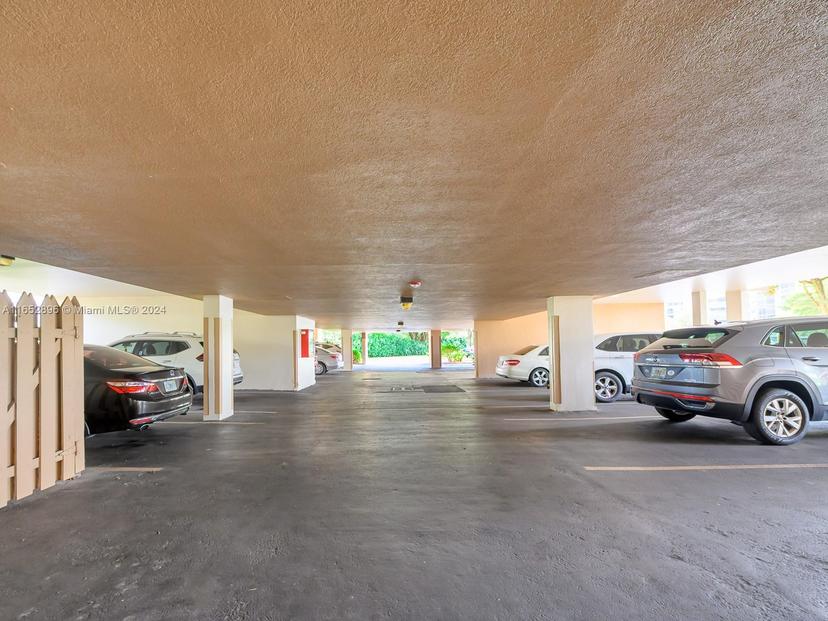 Picture of 1400 Saint Charles Pl # 420, Pembroke Pines FL 33026