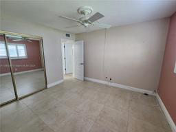 Picture of 541 Blue Heron Dr # 103, Hallandale Beach, FL 33009