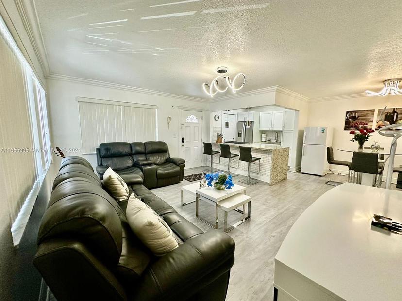 Picture of 101 NW 204Th St # 18X, Miami Gardens FL 33169