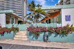 Picture of 820 N Ocean Blvd # 10, Pompano Beach, FL 33062