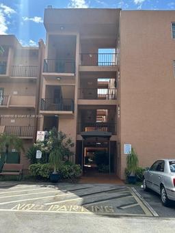 Picture of 3048 E Sunrise Lakes Dr # 314, Sunrise, FL 33322