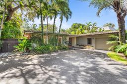 Picture of 560 Sabal Palm Rd, Miami, FL 33137