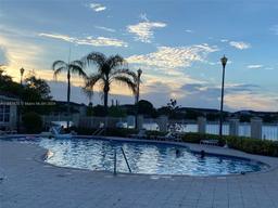 Picture of 5011 Wiles Rd # 207, Coconut Creek, FL 33073