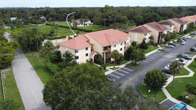 Picture of 5801 Riverside Dr, Coral Springs FL 33067