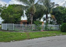 Picture of 695 E 9Th Ln, Hialeah, FL 33010