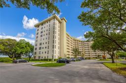 Picture of 3090 N Course Dr # 111, Pompano Beach, FL 33069