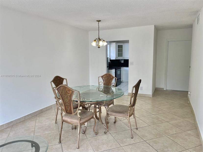 Picture of 1600 Tallwood Ave # 207, Hollywood FL 33021