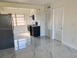 Picture of 375 E 4Th Ave # 4, Hialeah, FL 33010