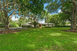 Picture of 6875 SW 96Th St, Pinecrest, FL 33156