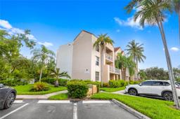 Picture of 2721 Ocean Club Blvd # 305, Hollywood, FL 33019