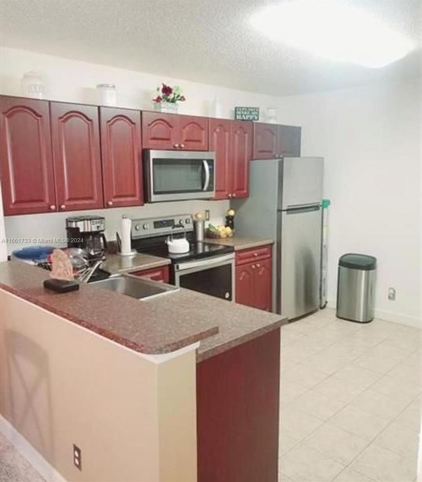 Picture of 5761 Riverside Dr, Coral Springs FL 33067