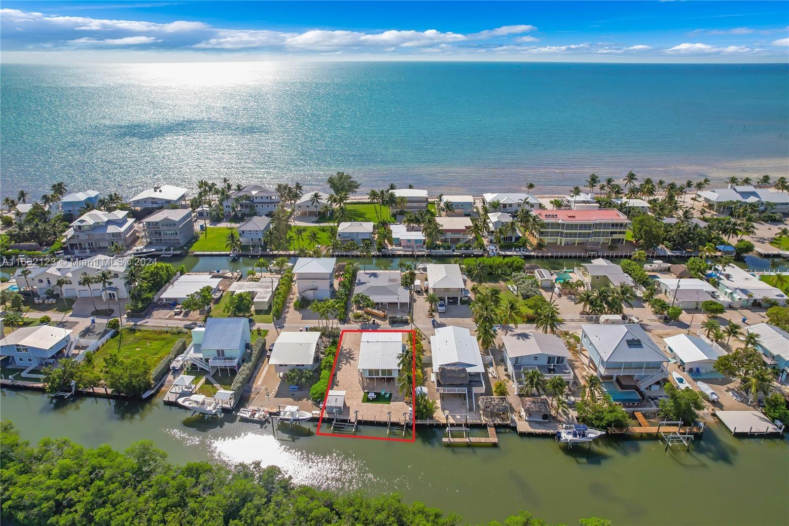 Picture of 158 Iroquois Dr, Islamorada, FL 33036