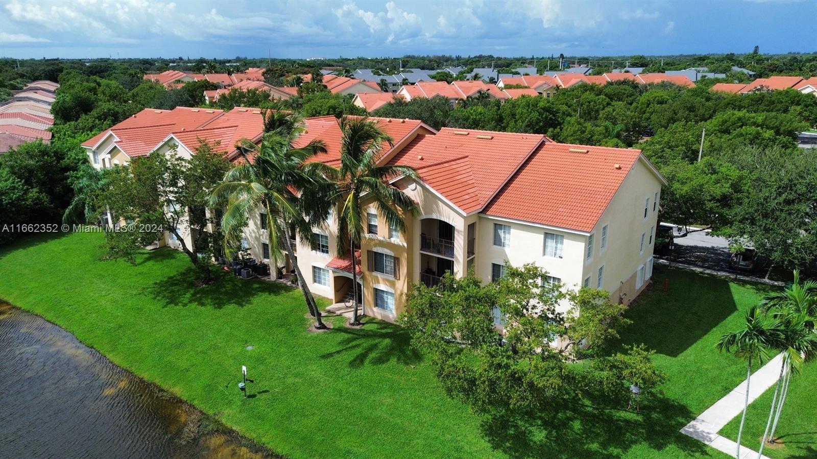 Picture of 4131 San Marino Blvd # 208, West Palm Beach, FL 33409