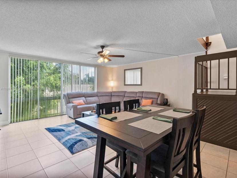 Picture of 8401 W Sample Rd # 28, Coral Springs FL 33065