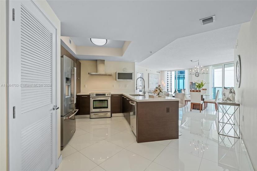 Picture of 150 Sunny Isles Blvd # 1401, Sunny Isles Beach FL 33160