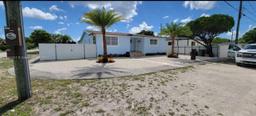 Picture of 3391 E 1St Ave, Hialeah, FL 33013