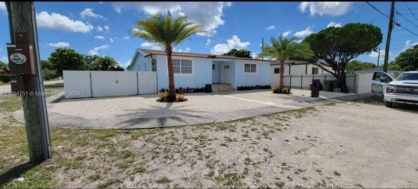 Picture of 3391 E 1St Ave, Hialeah FL 33013