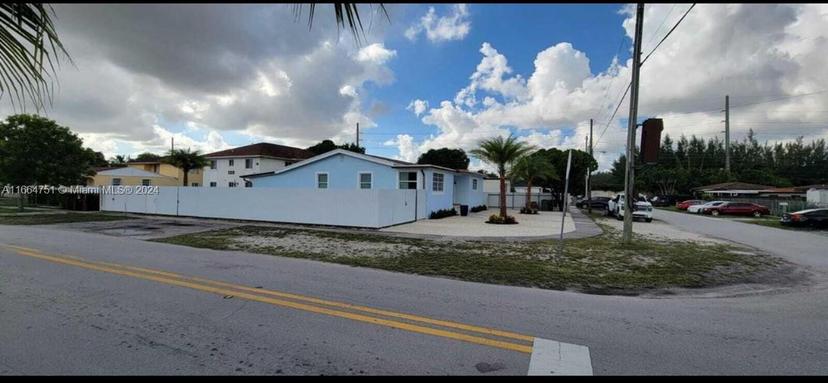 Picture of 3391 E 1St Ave, Hialeah FL 33013